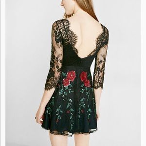 NEW Express Lace Sequin Roses Dress Small